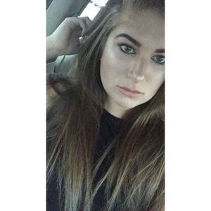 Meet your Posher, Kristen